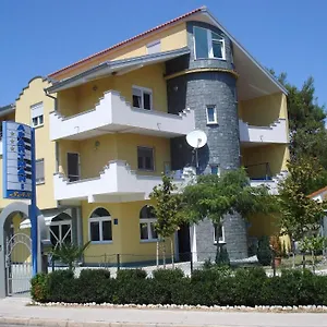 San Sukošan